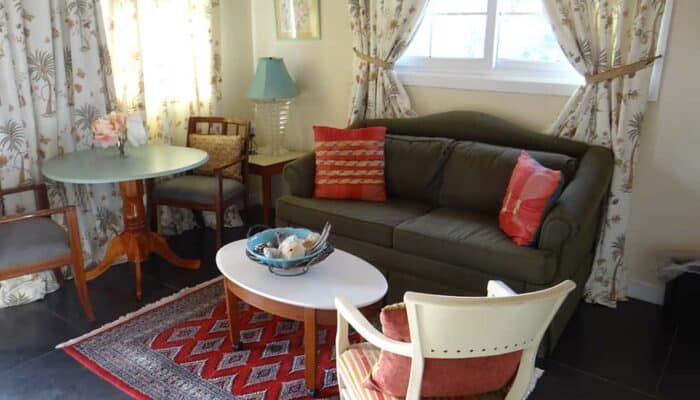 Kings with Kichenette Gallery