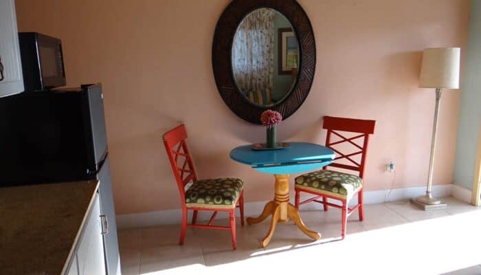 Kings with Kichenette Gallery