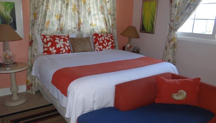 Kings with Kichenette Gallery