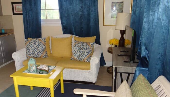 Kings with Kichenette Gallery